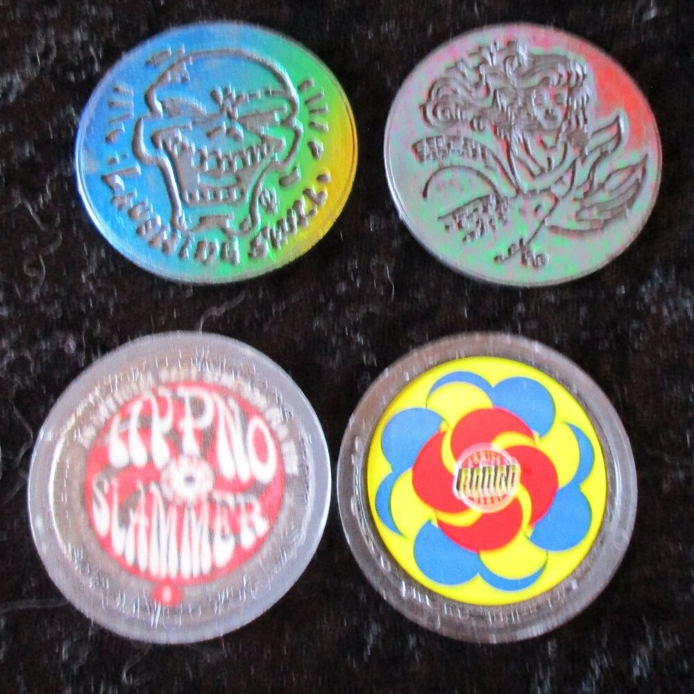 Vintage Lot of 1990's American Game Cap & Bongo Plastic Pog Slammers (4)